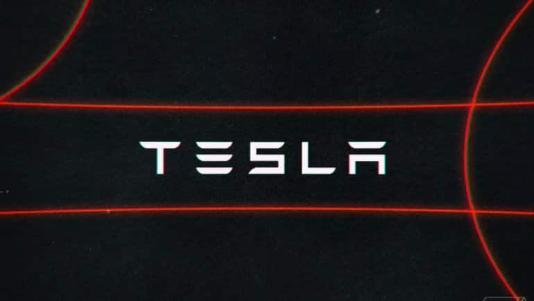 Tesla araçlara sürpriz yenilik